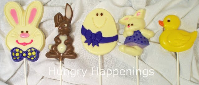I don't know about you, but when I was little my favorite memories were being in the kitchen helping my mom make Hand Painted Chocolate Easter Pops! They're so easy to make and make great gifts!