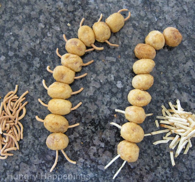 Use mini corn dogs and chow mein noodles or potato sticks to create Corn Dog Centipedes for a fun bug-themed lunch.