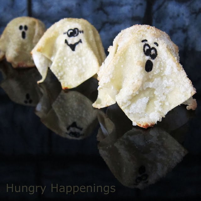 Are you looking for a Quick and Quirky Sweet Treat for Halloween? These Sweet Ghost Crisps are the perfect treats to make...they're so easy and can be served with anything!