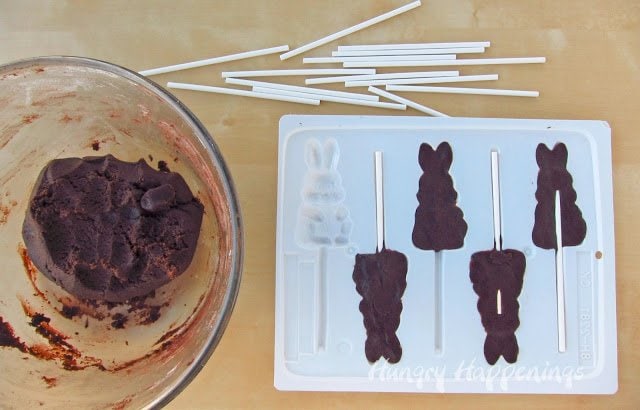 Looking for a cute way to shape your Easter cookies? Well look no further because I have the perfect recipe for you! This recipe will show you How To Bake Cookies in Hard Candy Molds, everyone will be dying to figure out how you made these adorable cookie pops!