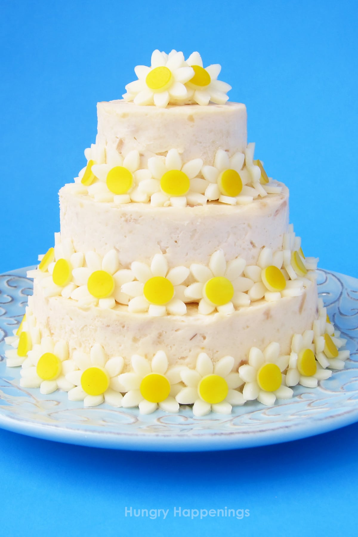wedding shower appetizer cheese ball cake with daisies. 