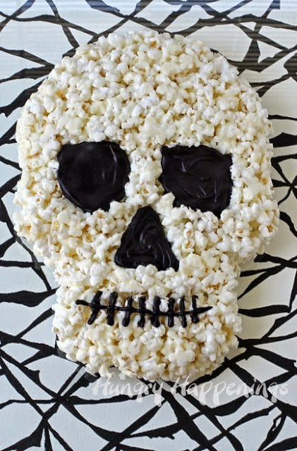 popcorn skull made with white chocolate popcorn.