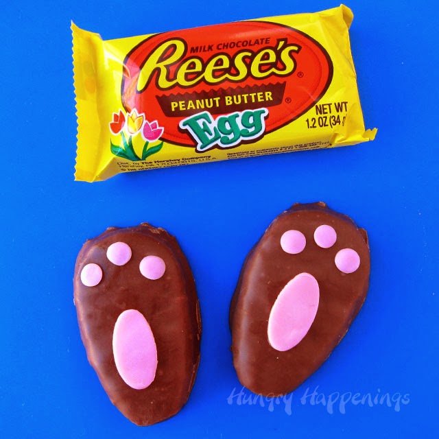 Make some of these Reese's Peanut Butter Bunny Feet to go along with your Reese's Peanut Butter Carrots! Who wouldn't love to get this chocolate peanut butter goodness in their Easter basket?