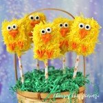 Transform store bought rice krispies treats into these cute Fuzzy Rice Krisies Treat Chick Pops for Easter.