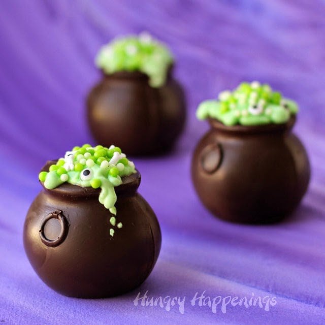 Chocolate Cauldrons filled with Snack Pack Pudding and Magical Mix-Ins | HungryHappenings.com