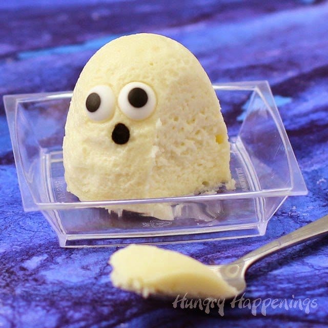 creamy cheesecake decorated like a ghost