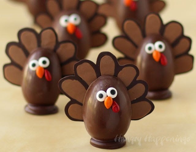 Chocolate Turkey Truffles | HungryHappenings.com