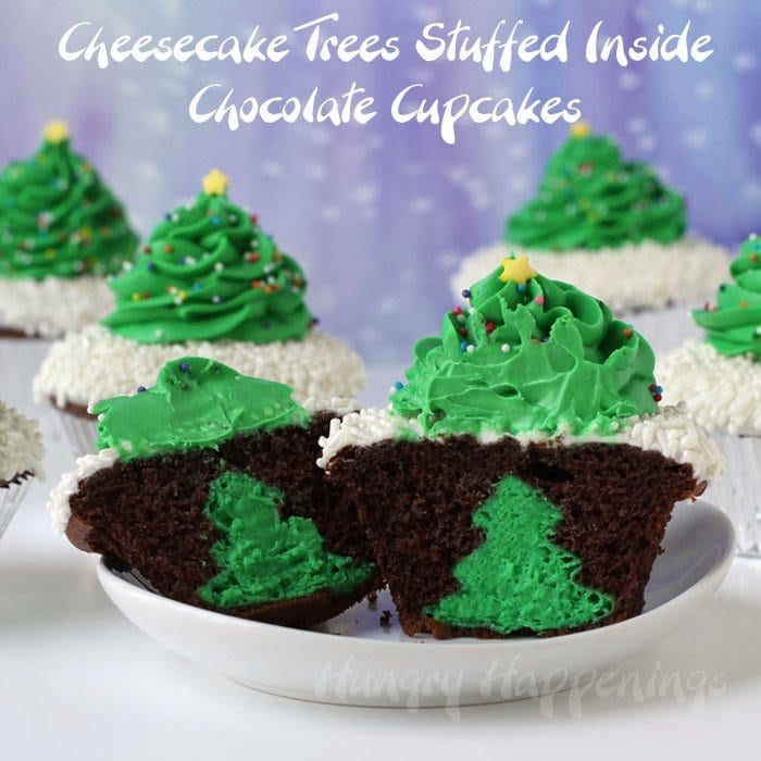 Christmas cupcakes filled with cheesecake Christmas trees.