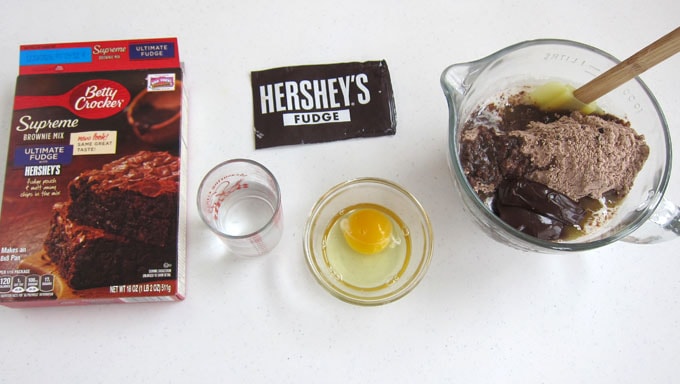brownie ingredients including Hershey's fudge, water, egg, and butter