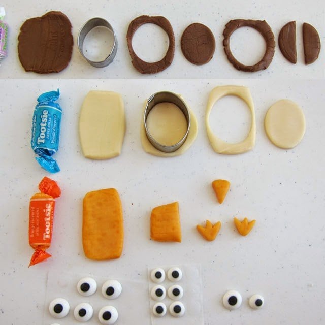 How to make Chocolate Pretzel Penguins | HungryHappenings.com