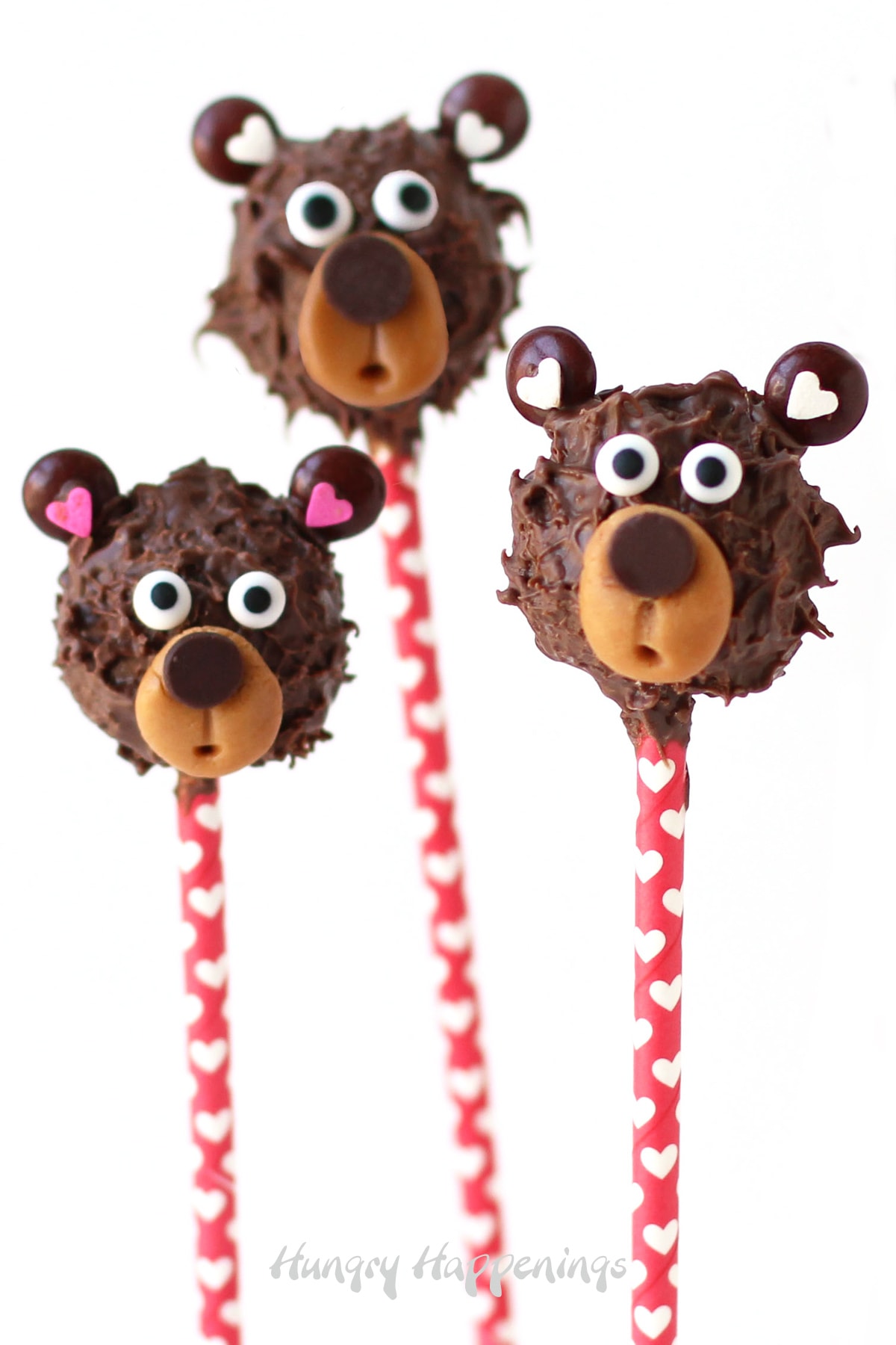 Chocolate peanut butter fudge bear pops for Valentine's Day