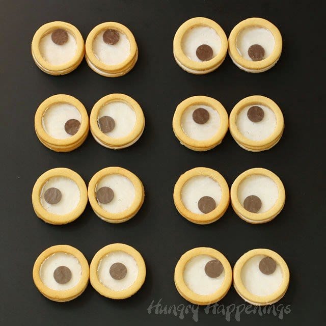 eyeball cookies that wiggle. 