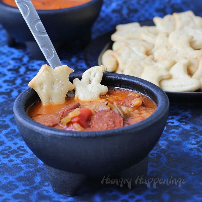 Serve up some fun for lunch this Halloween by making some homemade crackers to go along with a bowl of hot Campbell's new Slow Kettle Soup.