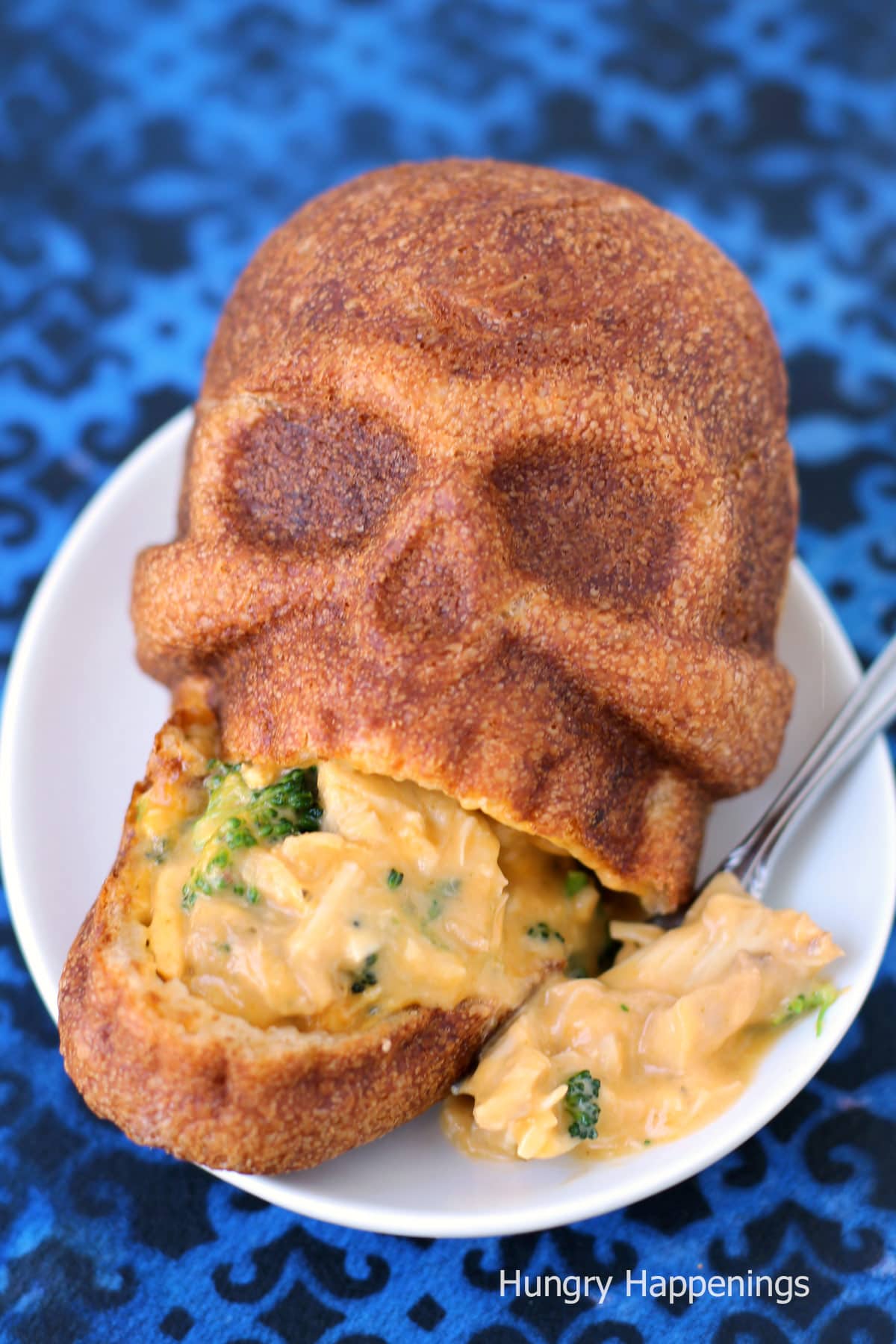 skull-shaped pizza crust filled with cheese sauce, chicken, and broccoli. 