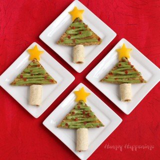 This Christmas have some fun in the kitchen decorating José Olé Taquitos and Nacho Bites to look like festive Christmas Tree Snacks. See how at HungryHappenings.com.