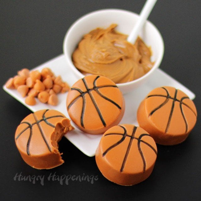 2 ingredient Biscoff Butterscotch Fudge Basketballs are quick and easy to make and are perfect for a March Madness party.