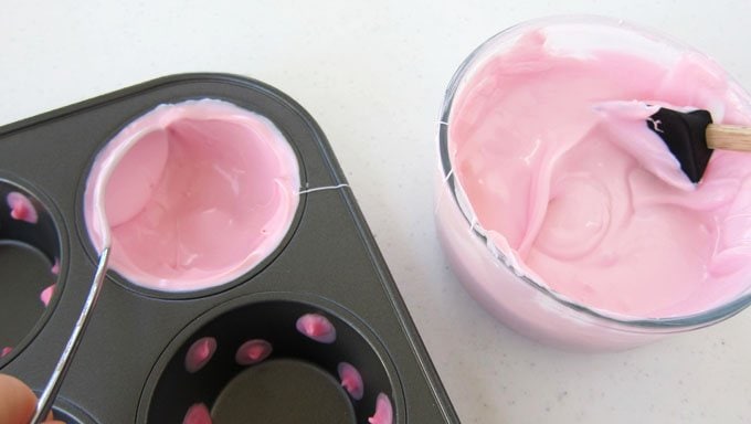 How to make pink polka dot chocolate cups.