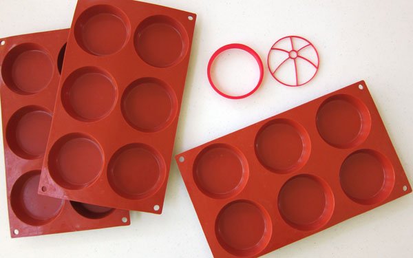 Use Freshware silicone mold and beach ball cookie cutter to make Beach Ball Cheesecakes