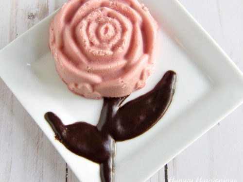 Raspberry Cheesecake Roses  recipe and video tutorial