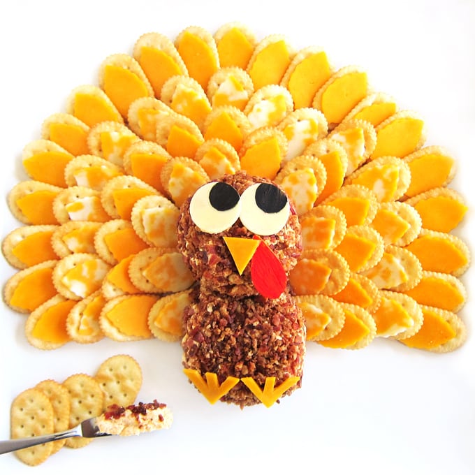 Thanksgiving appetizer cheese ball turkey platter